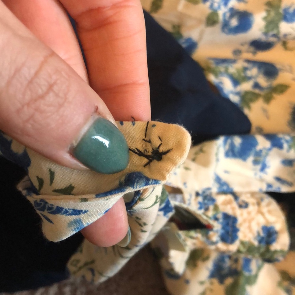 Apple a Day dress in Blue Roses from Modcloth - Picture 4 of 6
